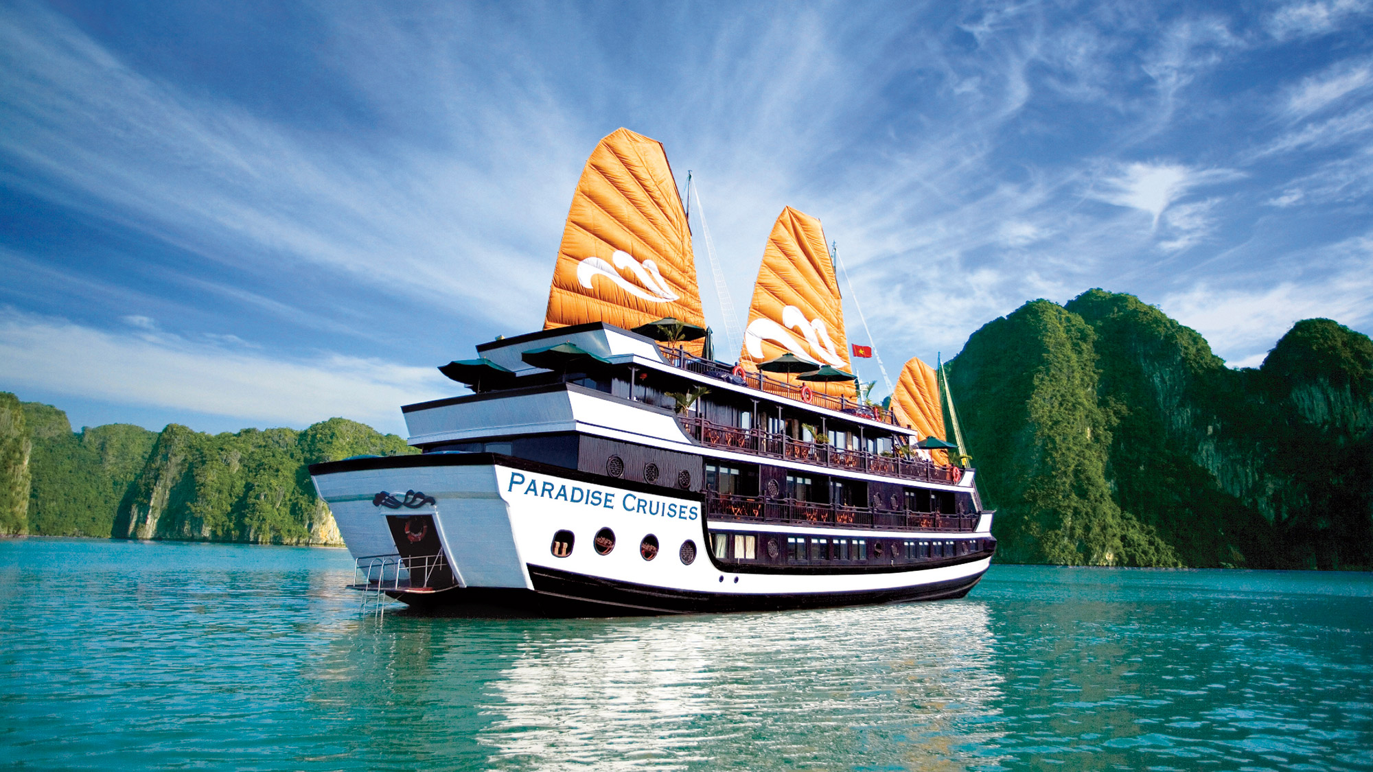 Fantastic Ho Chi Minh Hanoi Halong Bay Tour Vietnam - 